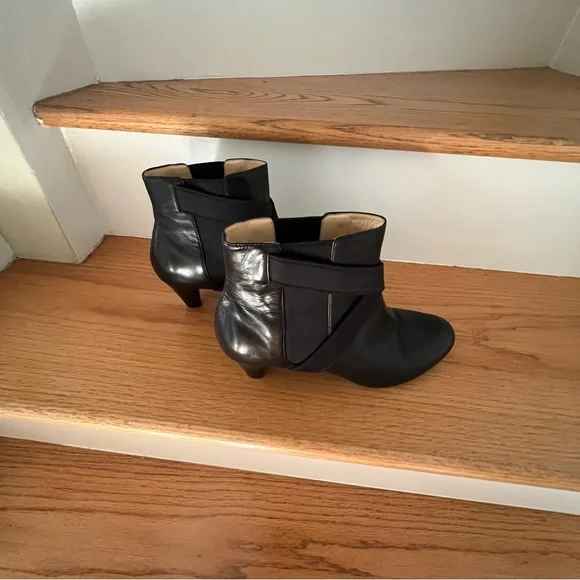COLE HAAN air lyric black ankle booties - Picture 2 of 6